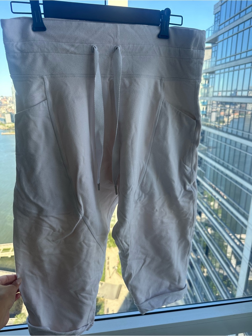 lululemon athletica Women's Cream Drawstring Joggers